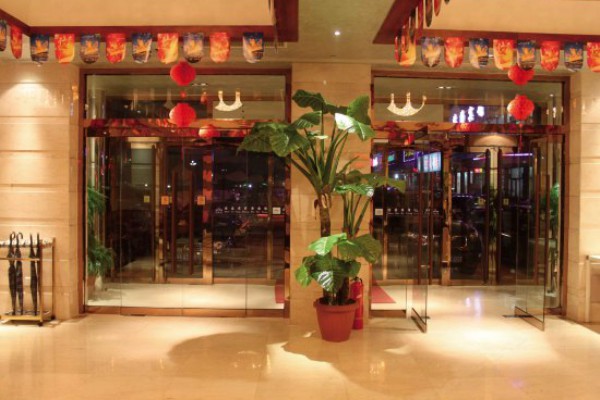 闲逛长沙夜市，养生休闲两不误